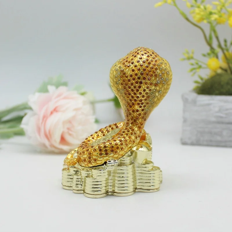 SHINNYGIFTS Enamel Animal Snake Trinket Box Cobra Metal Craft Home Decorative Gift Box