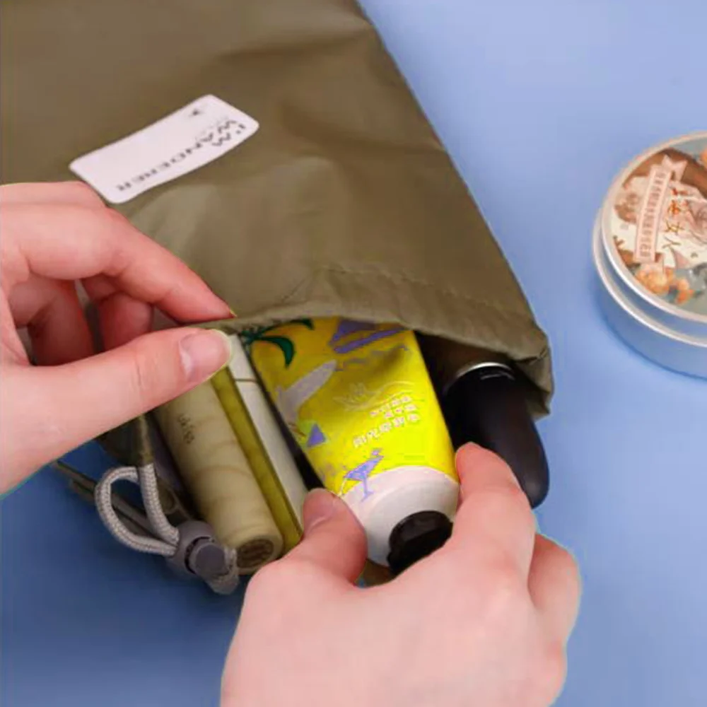 Рисунок 6 - пакеты на шнурке для украшений