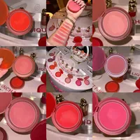 Produits de maquillage Rare Beauty : Nouveau blush en poudre, texture de poudre de blush, texture onctueuse, pour un teint radieux et naturel. 3