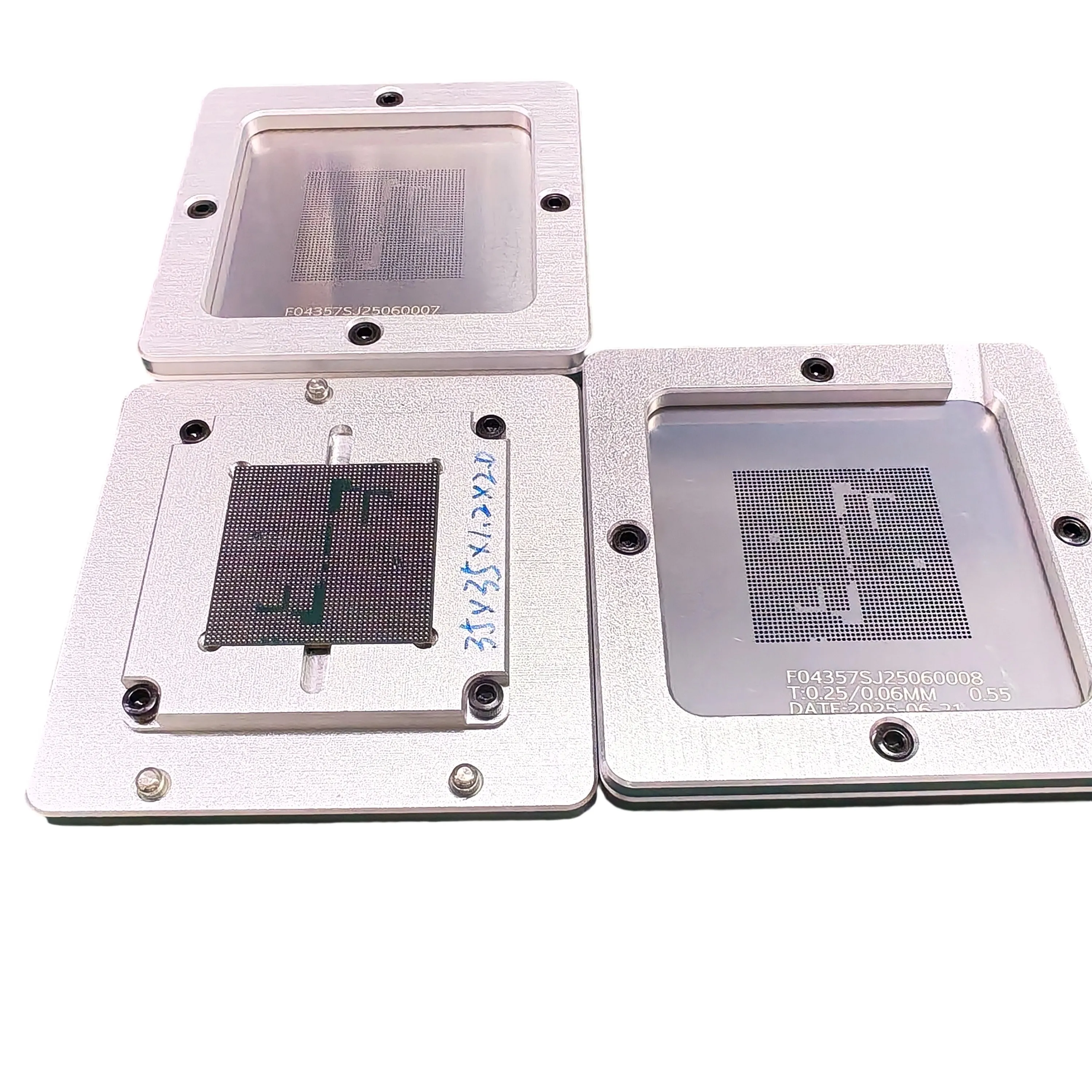 Maßgeschneidertes Reballing-Schablonen-Set F04357SJ25060008 T: 0,25/0,06 mm 0,55 für BGA-Chip-Schweißreparatur-Reballing-Station