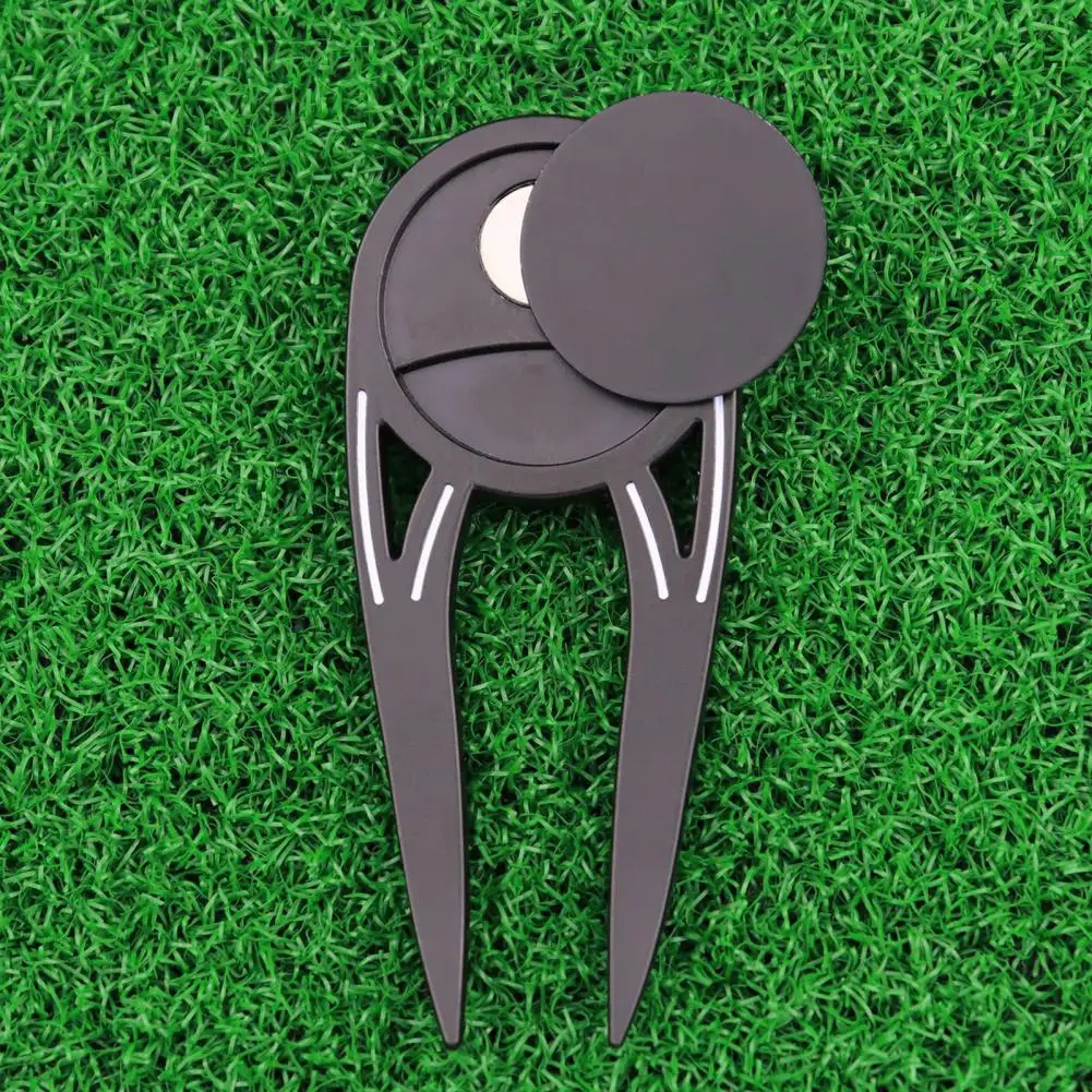 

Putting Green Fork Convenient Anti-rust Magnetic Dig Golf Pitch Multifunctional Bottle Opener Design Golf Fork Golf Accessories