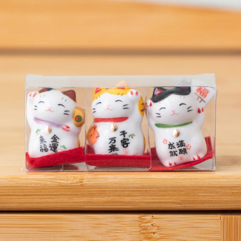 Japanese Ceramic Daruma Crafts Cartoon Lucky Cat Fortune Ornament Landscape Home Decor Accessories Gifts Living Room Decoration