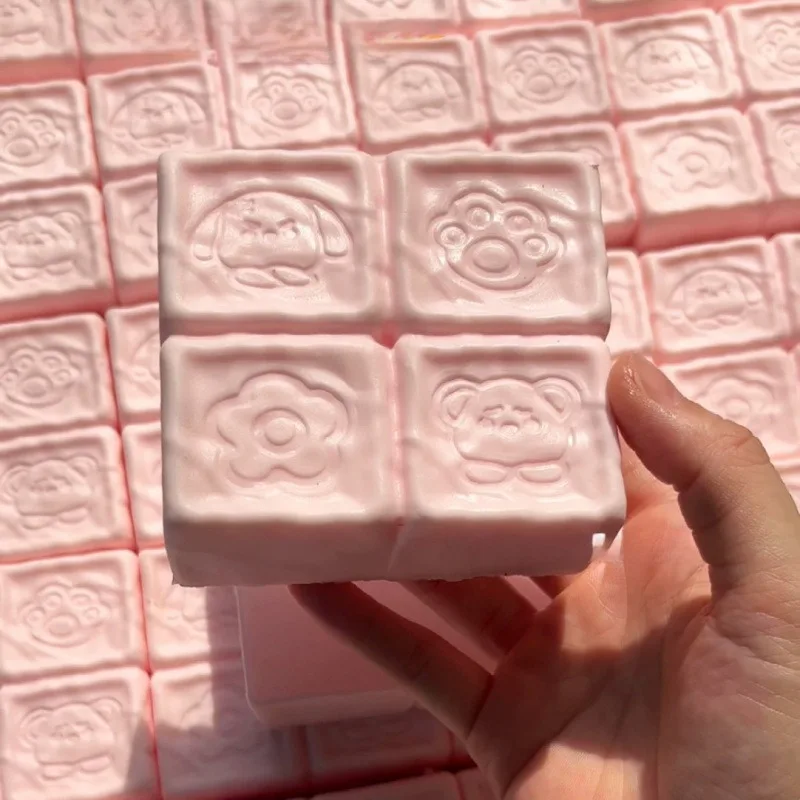 Strawberry Milk Cubes Slowly Rise, Super Soft Stress Relieving Sensory Toys, Children's Adult Gifts, Creative and Interesting