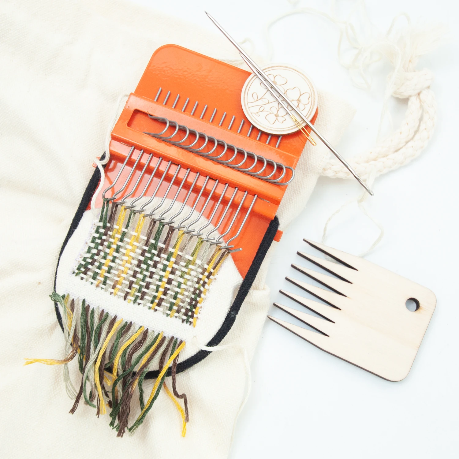 

14 Hooks Speedweave Darning Mini Loom Machine For Beginners Quickly Mending Jeans Socks, Mini Weave Tool For DIY Artful Patterns