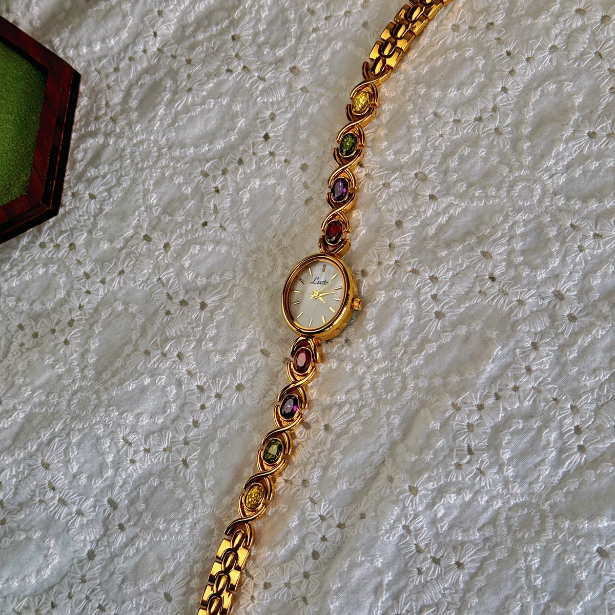 Womens Watch 1pc Women's Watch Embedded Colorful Tourmalines Diamonds Oval Shaped Mother Of Pearl Dial