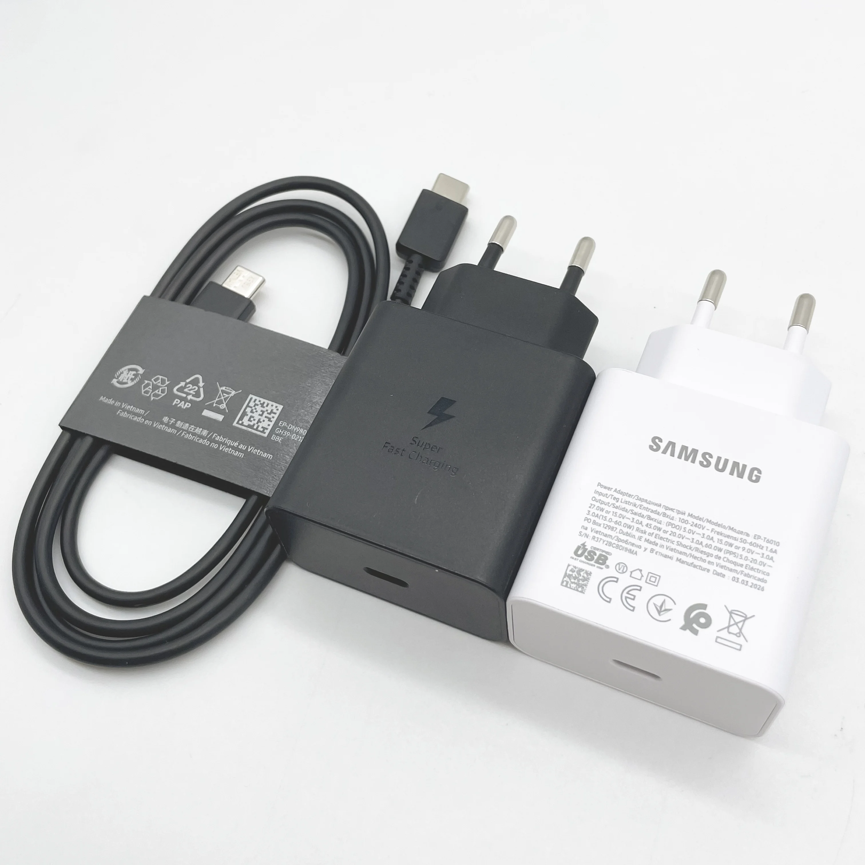 Samsung 60W PD Power Adapter with Super Fast Charging and Type C Cable