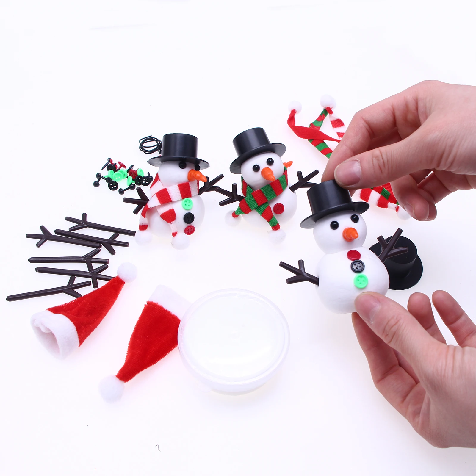 100 Weihnachtsknöpfe Aus Holz - Karotten-Nasen Für Schneemann & DIY-Deko | 2 Löcher, Rot, Ca. 2-3,4 Cm