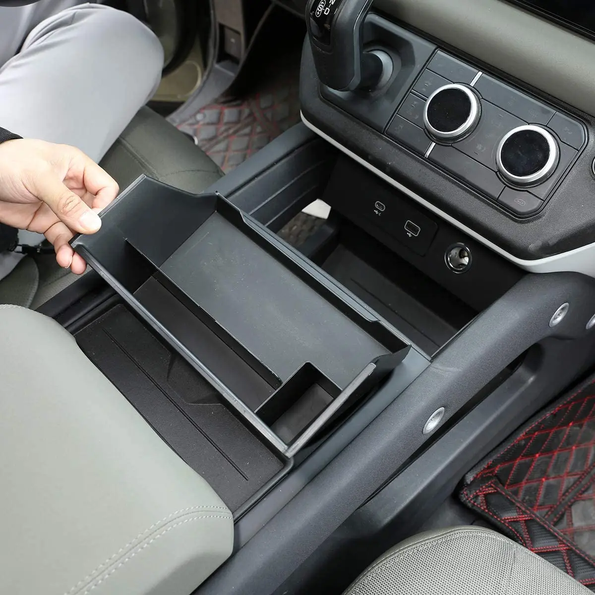 

Для Land Rover Defender 90 110 2020-2022 ABS черный Автомобильный Центральный ящик для хранения Коробка для телефона автомобильные аксессуары [обновленная версия]