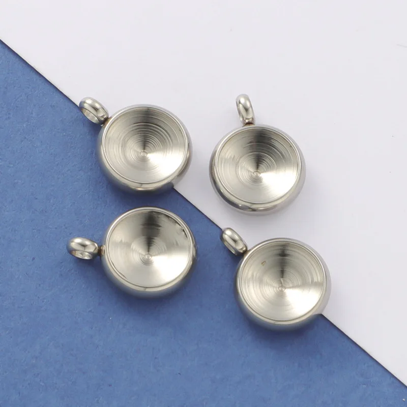 

30pcs/Lot Stainless Steel Round Pendant Base Mirror Polished Setting Tray Blank Charms for Jewelry Making Supplies Wholesale