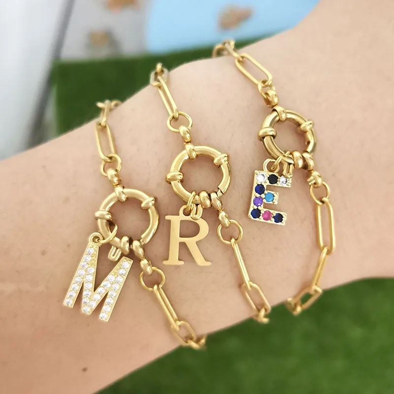 Initialen-Charm A-Z Buchstaben Armband für Damen und Herren Geometrisch Gold Silber Farbe Edelstahl Kette Groß Klein Alphabet DIY Wasserdicht