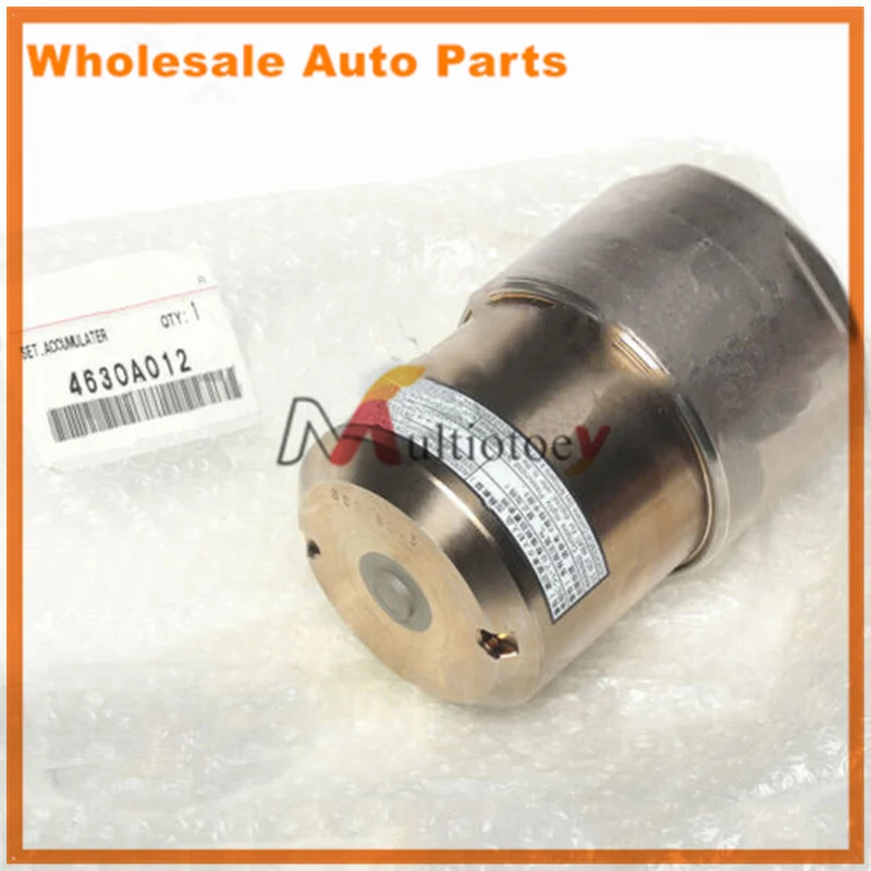 4630A012 4630A011 MR977223 Brake Master Cylinder Accumulator