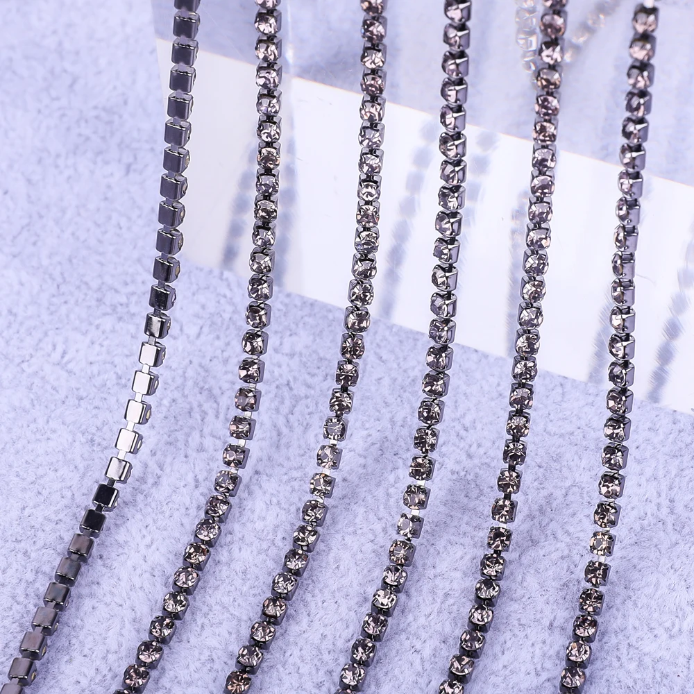 Elegant Gold Crystal Rhinestone Chain Decoration