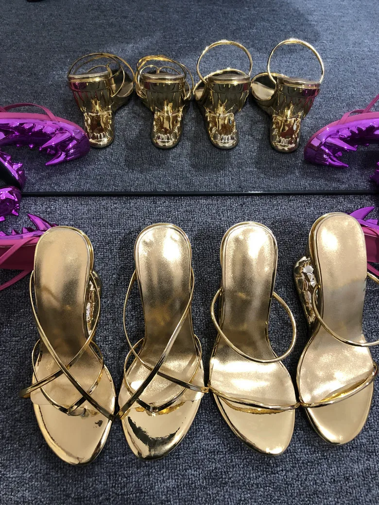 PlatiNum Sandals Design Elements