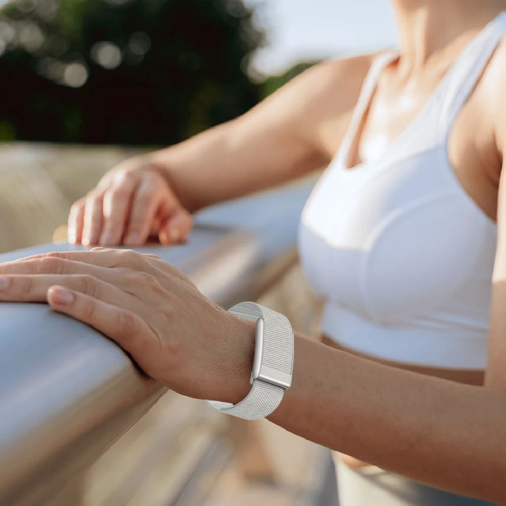 Breathable Adjustable Nylon Watch Strap for Fitness Tracking