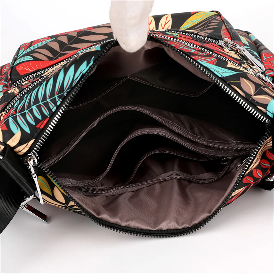 Casual Nylon Waterproof Crossbody Bag Durable Fashion Women Crossbody Bags Light Shopping Travel Shoulder Bags