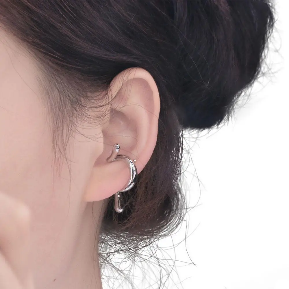 Chic Irregular Design Geometric Distortion Snake Ear Cuff Earrings for Women Without Piercing