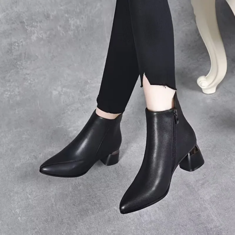 

Женская обувь 2023, модные женские ботинки, офисные ботильоны, женская обувь с острым носком и боковой молнией на массивном каблуке
