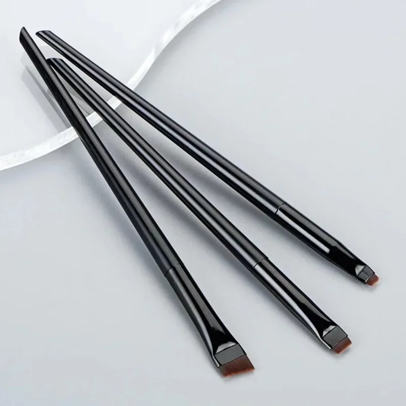 Description Picture 4 of item3 Pcs Edge Eyeliner Brush Oblique Head Eyebrow Brush Outline Eyeliner Brush Ultra-thin Eyeshadow Makeup Tools