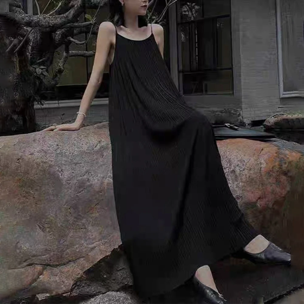

Pleated Chiffon Suspended Dress Women Summer New Elegant Casual Korean Fashion Spaghetti Strap Long Comfortable Dress