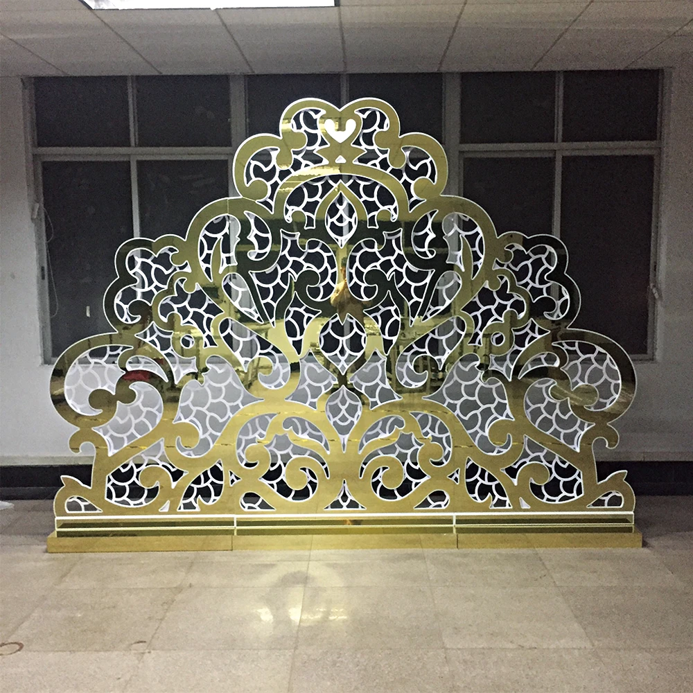 

Flexible Lace Pattern Wedding Backdrop (One Backdrop Two Side) Backdrop for Wedding Event Decoration