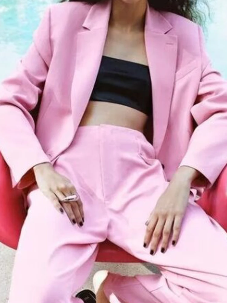 

Женский летний Блейзер на одной пуговице