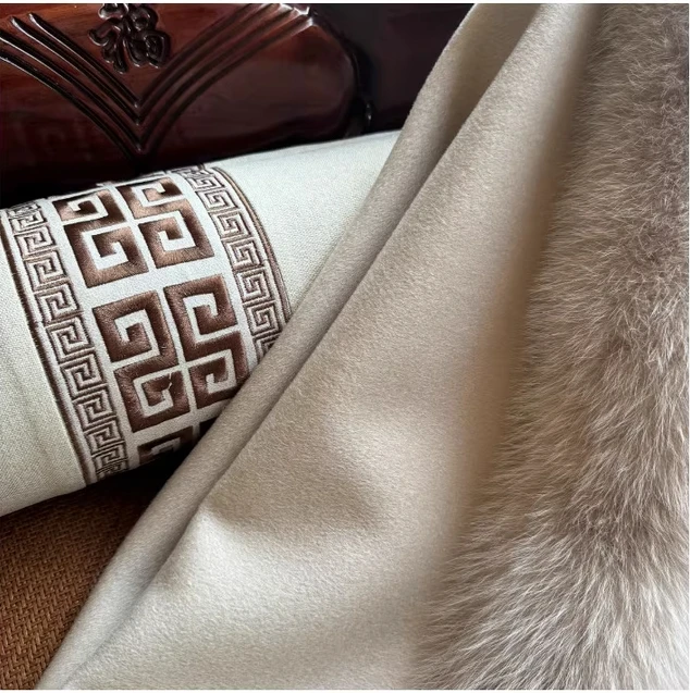 Luxuriöser Umhang aus 100 % reiner Wolle mit echtem Fuchspelz-Schal, modische, hochwertige Winter-Ponchos, eleganter Brautumhang – Detail 23