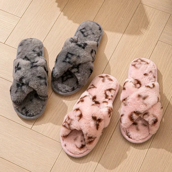 Fluffy Women's Slippers Home Autumn Winter Luxury Designer Woman Shoes Flat Trend Indoor Fuzzy Fur Slides Plush Elegant Footwear 1