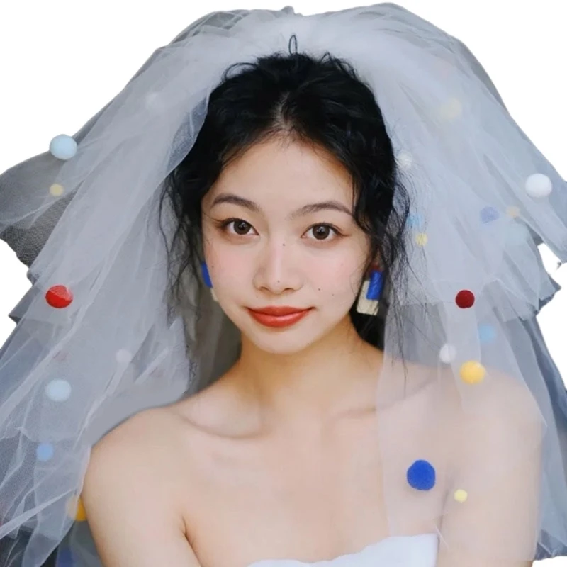 

Layered Bowknot Tulle Woman Bride Short Veil with Comb Colorful Ball for Marriage Wedding Celebration Party Accessories