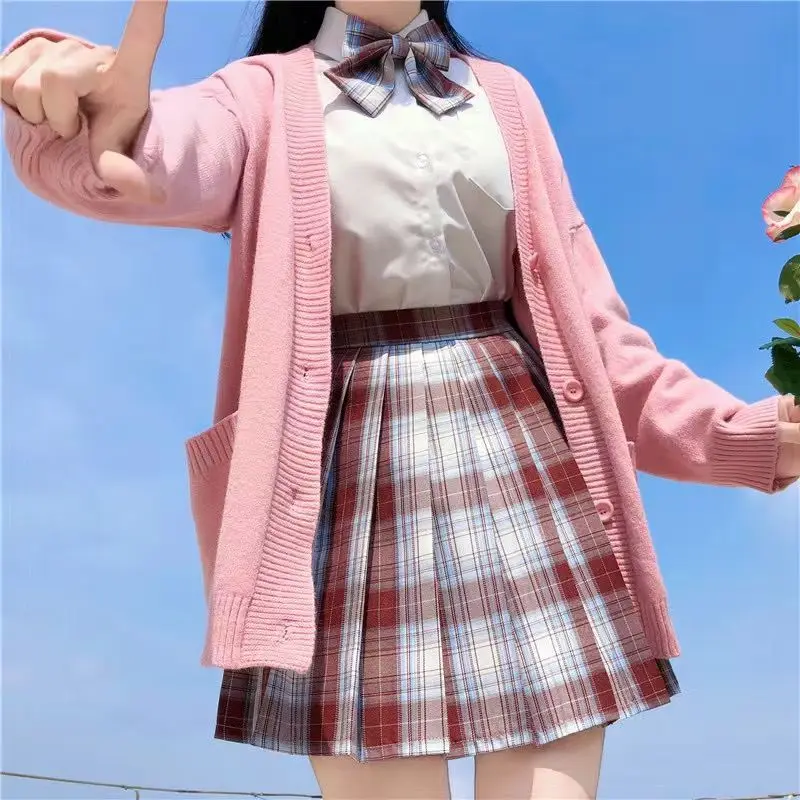 thumbnail image 1 of Suéteres básicos de escuela japonesa para mujer, cárdigan de punto suelto con cuello en V liso kawaii de otoño, uniforme de estilo preppy para cosplay, 1 of 5