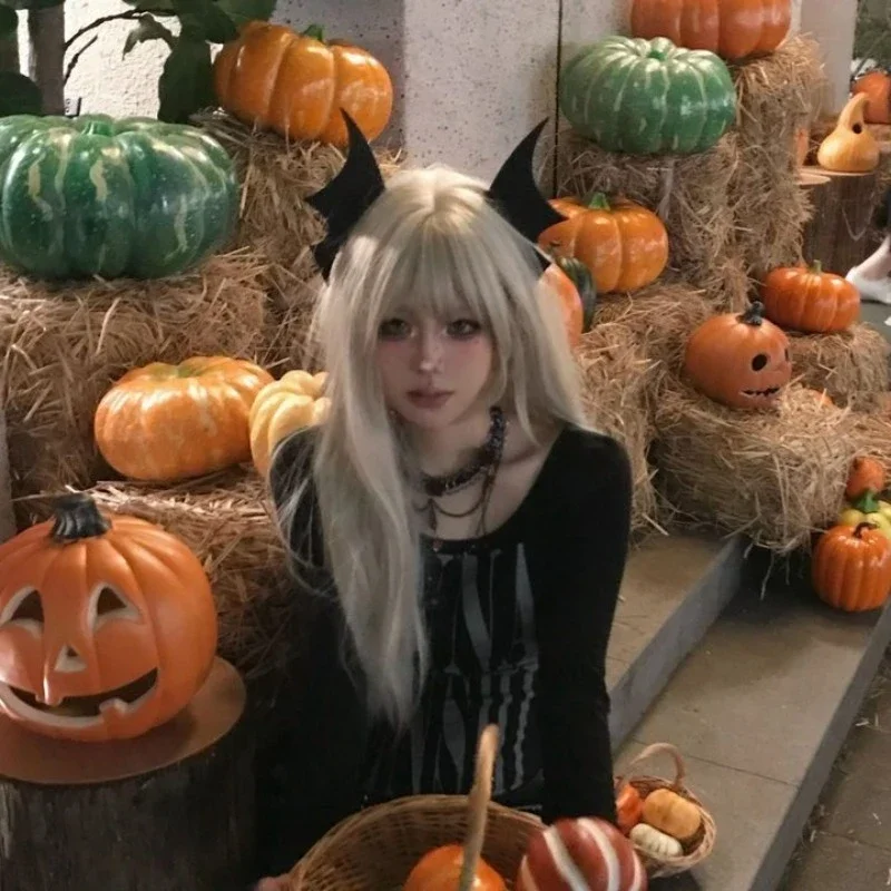 Minimalistische Gothic-Haarspangen, kleine Fledermausflügel, seitliche Clips, Kamm, schwarze Haarnadeln für Frauen, Cosplay, Halloween, Kostüm, Haar-Accessoires – Detail 7
