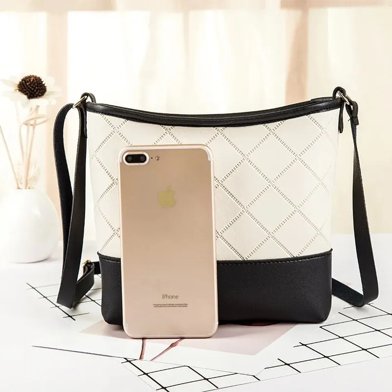 Chic Floral Pattern Crossbody Bag for Women - Soft PU Material and Trendy Design