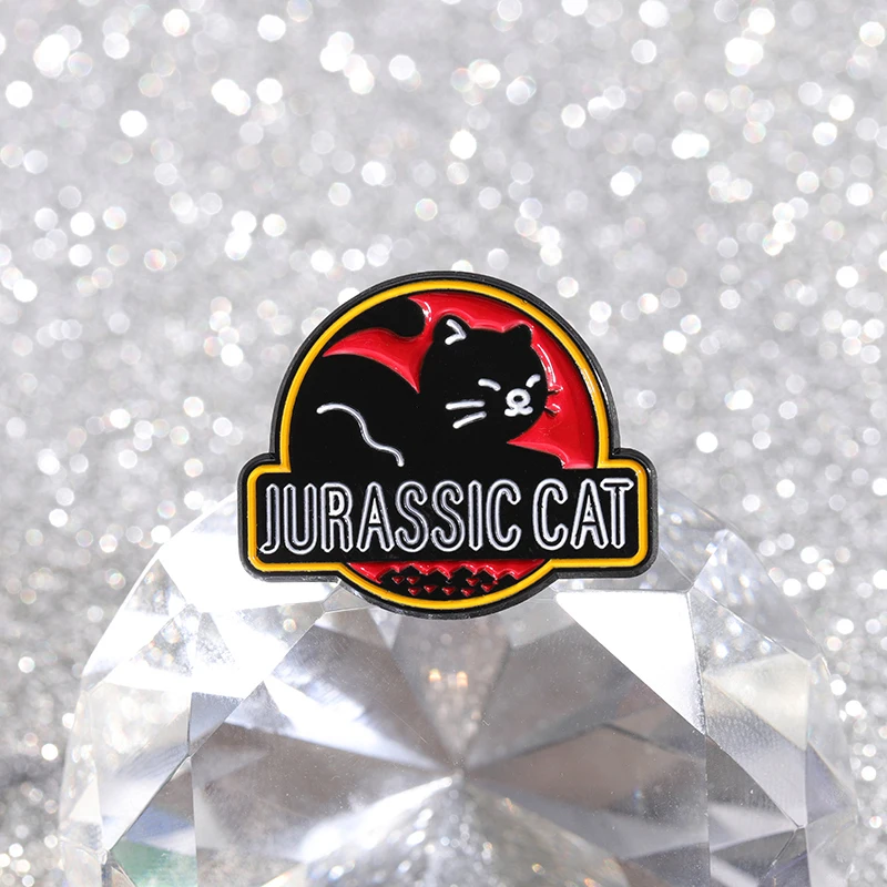 Katze Buch Emaille Pins Cartoon Film Horror Lustige Kätzchen Broschen Revers Abzeichen Tasche Kragen Schmuck Pin Geschenk für Freunde – Detail 13