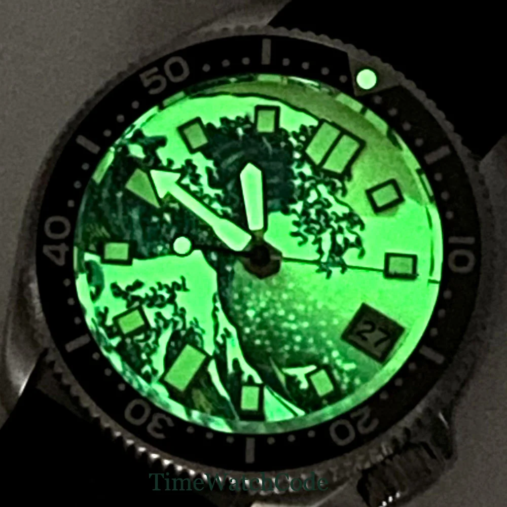 37mm Automatic Men's Watch NH35A Movement Sapphire Crystal Aluminum Bezel Rubber Strap Full Luminous Kanagawa Dial Date 316L