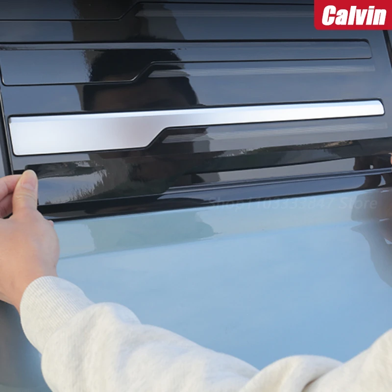 

For Look Up U8 Rear Window Bright Strip Blackened Sticker Blackened Chrome Strip Body Color Changing Film Accessories.