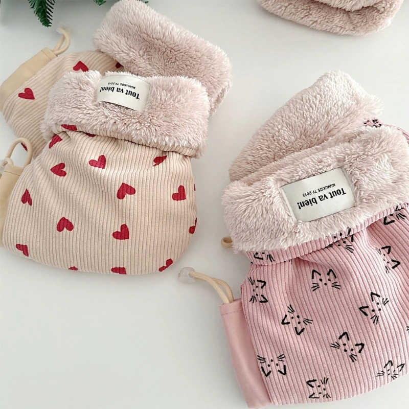 

1 Pair Cartoon Children's Handmuff Car Gloves Scooter Mittens Warm and Soft Hand Gloves for Outdoor Activities