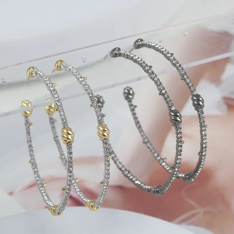 

European And American Tide Brand Jewelry Wholesale Simple Color Matching c-Shaped Inlaid Commuter Earrings