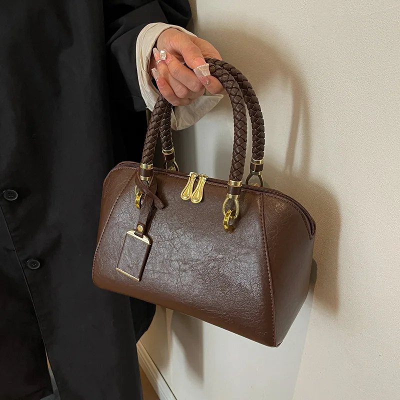 

Luxury Designer Handbag Leather Boston Bag Weave Handheld New European Fashion Retro Diagonal Straddle Crossbody Bags For Women