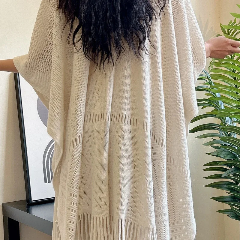 Women Hollow Out Clock Shawl Scarf for Air Conditioned Room or Outdoor