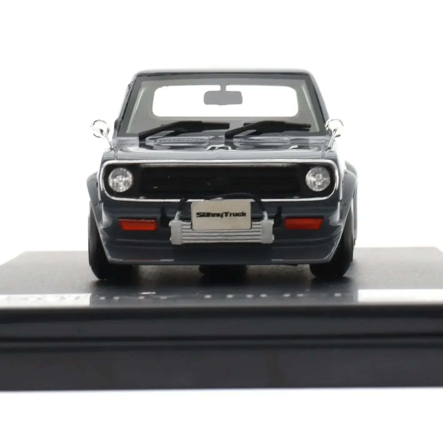 

1:43 Hi Story Car Model For J-43569 DATSUN SUNNY TRUCK 1979 Customized High Simulation Collection Gift Resin Model Car