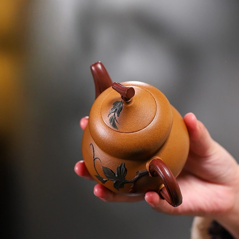 Chinese Style Gourd Shaped Teapot, Raw Ore Gold Section Mud, Kung Fu Household, Pure Handmade, 300cc , Purple Clay Tea Pots, 1Pc