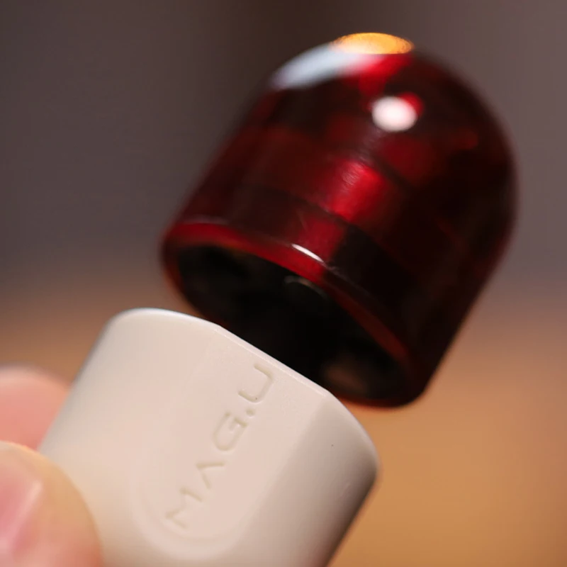 Gao Studio-edc照明ブルーマグネティックカプセル玩具、ハンド