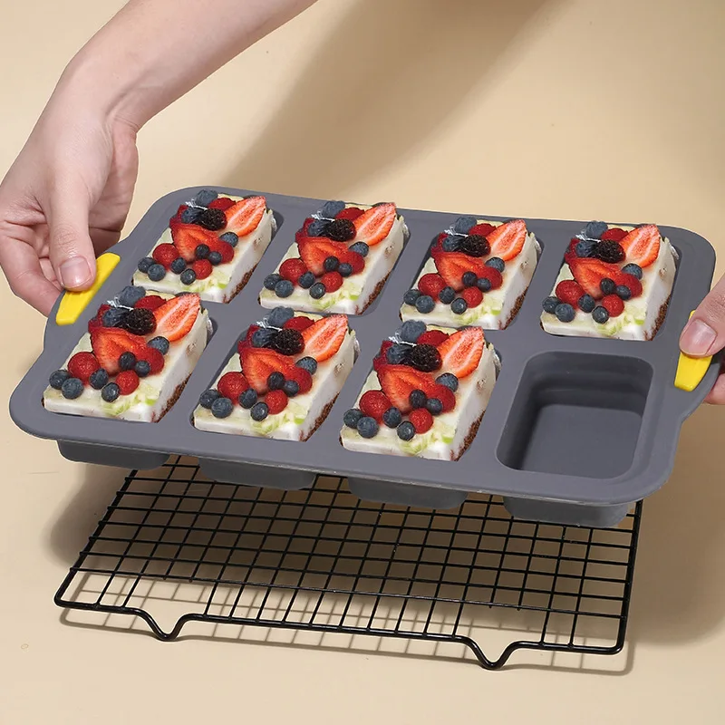 Foldable Silicone Bread Mold Baking Pan Mini Loaf Pans Heat Resistant Baking Moulds Non-Stick Cornbrea Cake Baguette Baking Tray