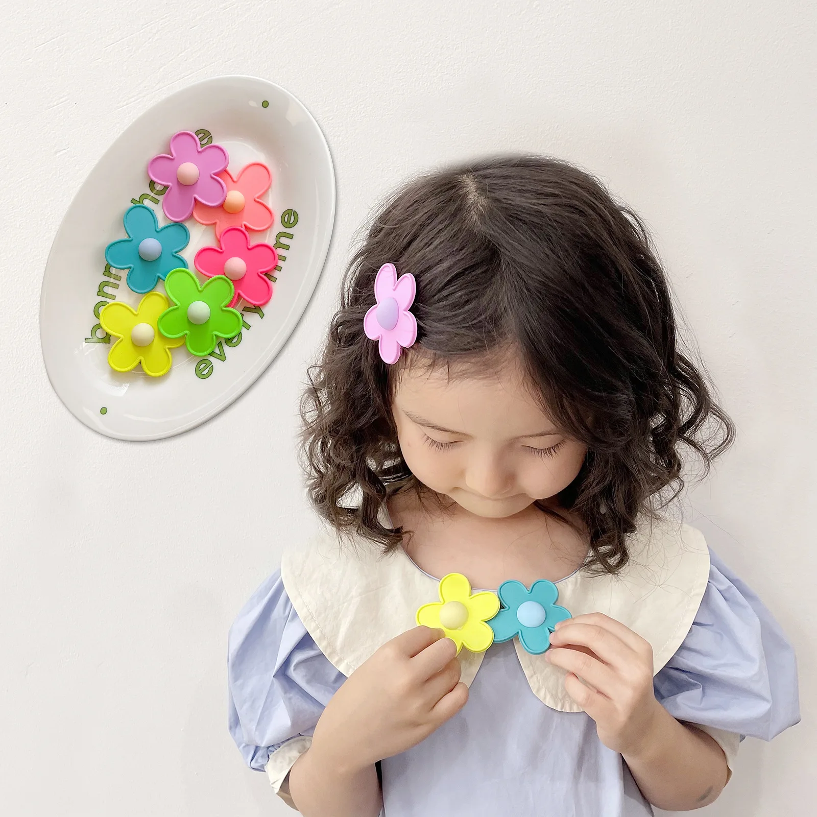 

New Korean Candy Color Sweet Floral Hair Pin Fluorescent Hair Clips for Children Headwear Girls Kids Hair Accessories
