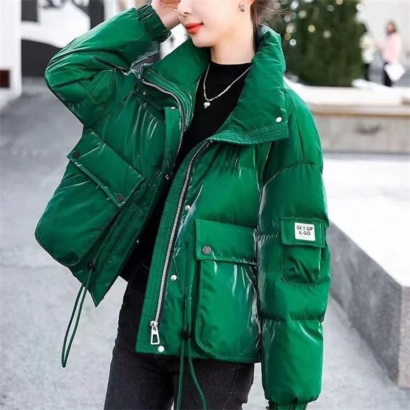 Bright Down Coat For Women Short 2023 Winter Loose Fit Small Stature High-end Western Style bread Jacket Thickened Trendy Style