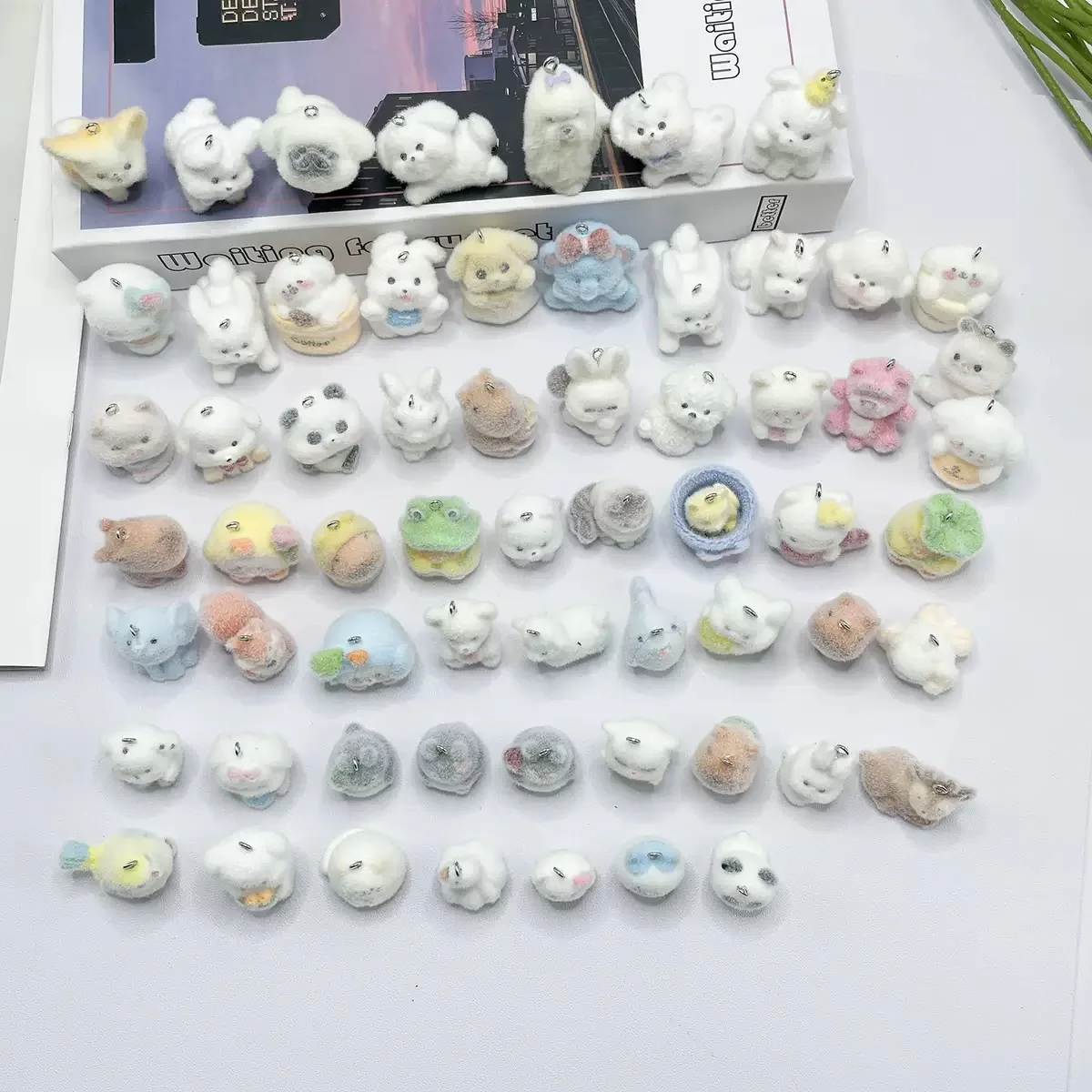 10pcs 3D Flocking 수지 매력 귀여운 바다 수달 치킨 토끼 동물 펜던트 키 체인 만들기 DIY 쥬얼리 선물