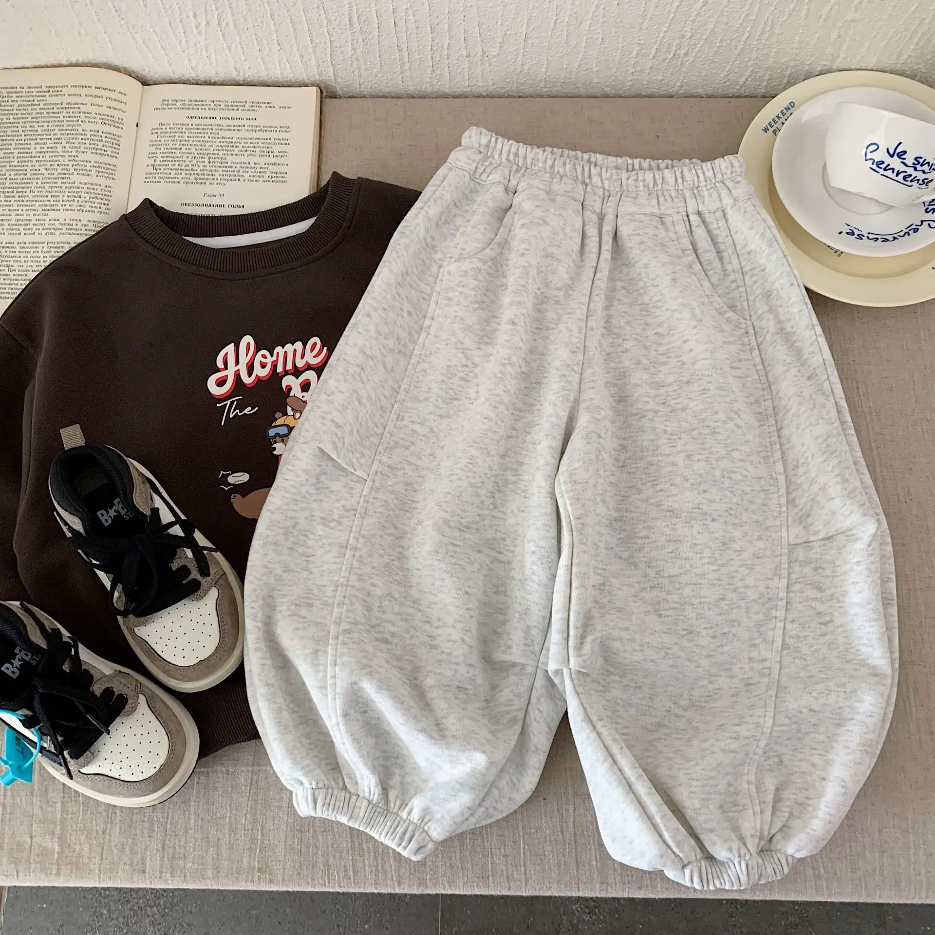 2026 Kinder-Sportshorts im koreanischen Stil für 2-7 Jahre – lockere Jogginghosen für Mädchen und Jungen, weiche Freizeitkleidung für den Alltag im Frühling – Detail 4