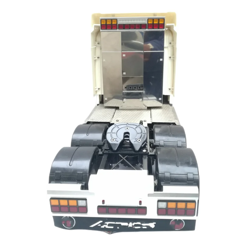 1/14 Truck Equipment Rack with LED Light Bar for TAMIYA 1/14 RC Truck Tractor SCANIA R620 56323 R730 470 Upgrade Parts LESU 4