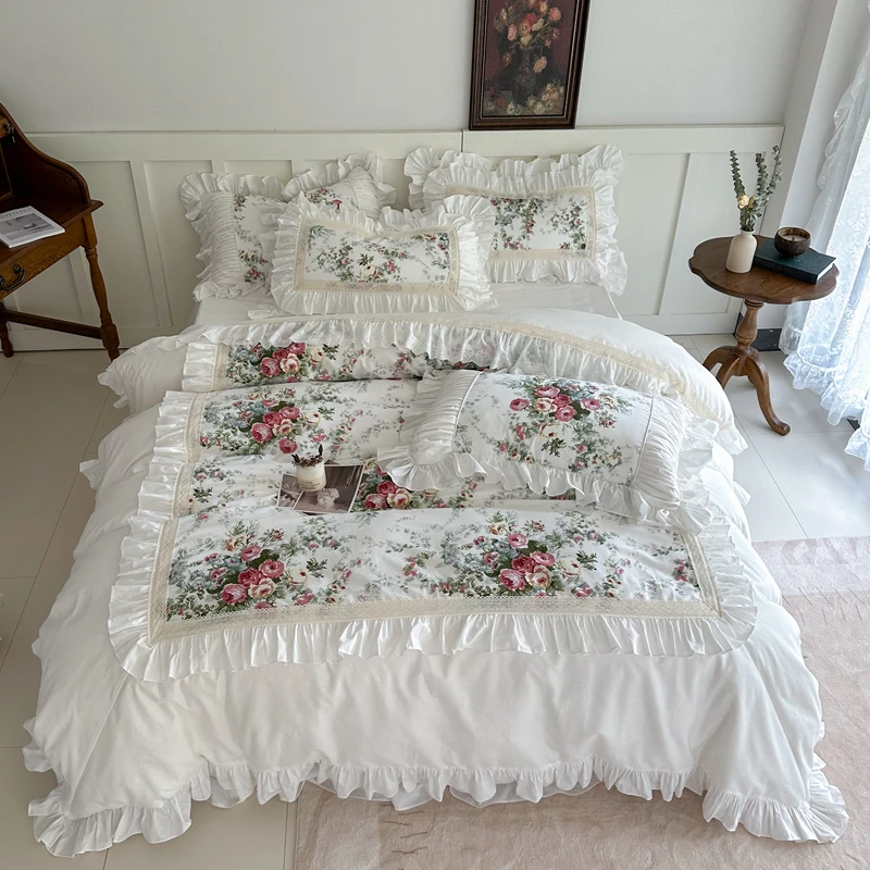 Better Home Style - Set di Biancheria da Letto, 3 Pezzi, lussureggiante, con Motivo Floreale Stampato Full/Queen Talpa