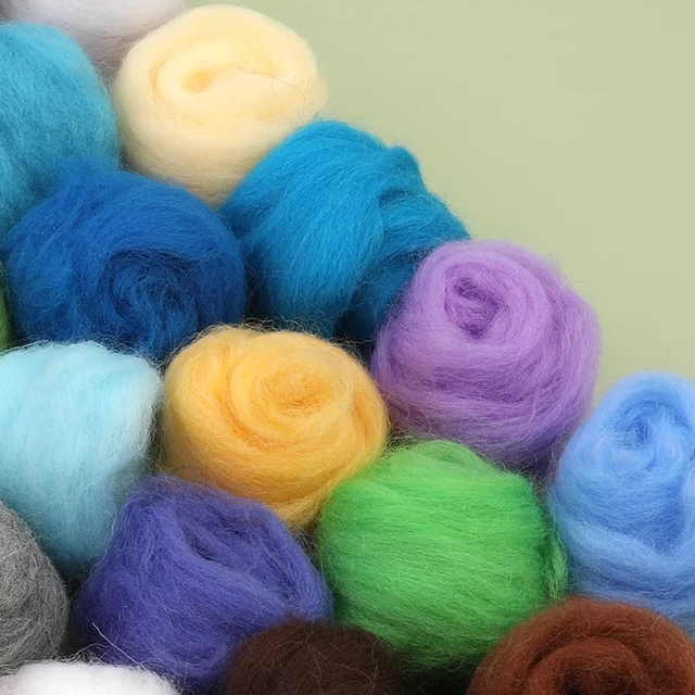 MIUSIE 26 Colors Felting Wool Soft Wool Fibre Roving Wool for Needle  Felting and Handcraft DIY Doll Suitable for Women Beginner