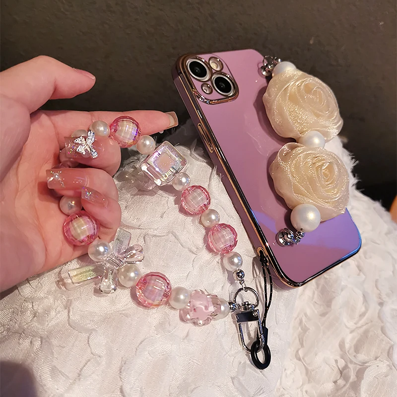 Mobile Phone Lanyard Short Wrist Strap Hand-beaded Diamond-shaped Beads Bow Pendant Pendant Hand-held Chain Anti-los
